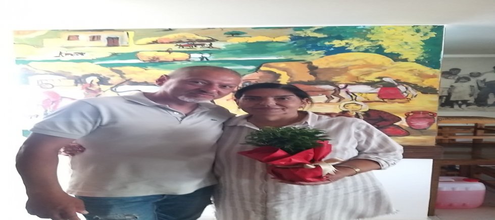 Olkan Çeken'den Anlamlı Ziyaret: Anneler Günü'nde İlk Durağı Annesi Oldu